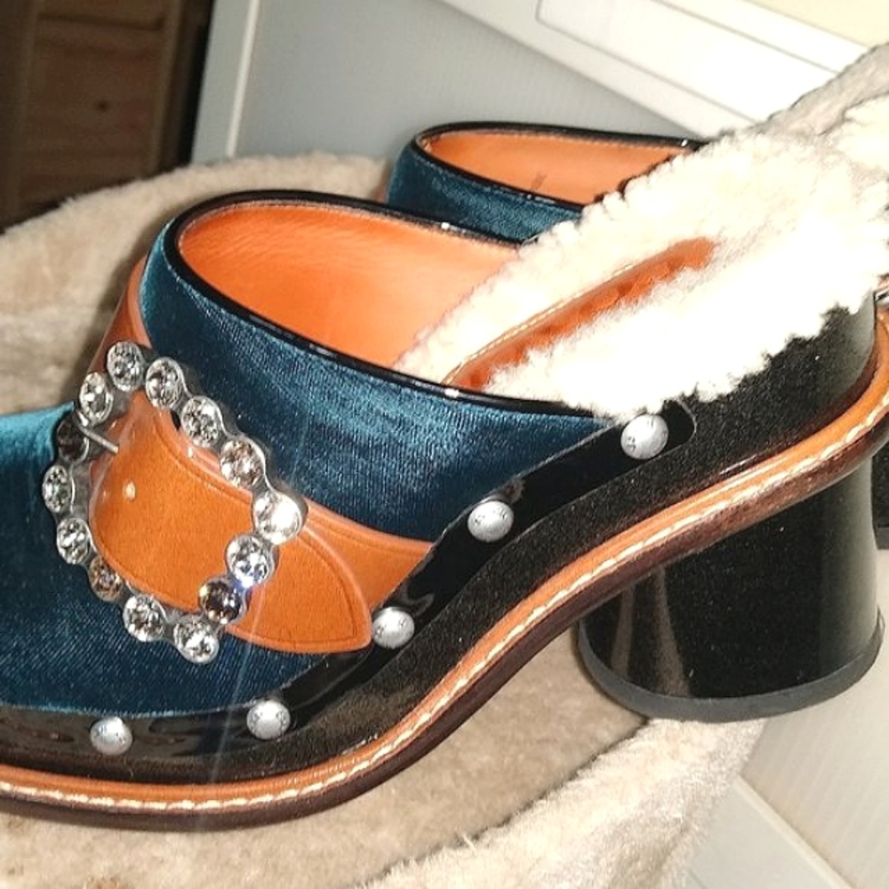 AUTHENTIC VINTAGE RARE COACH VELVET SHEARLING CLOGS PLATFORMS SLIDES